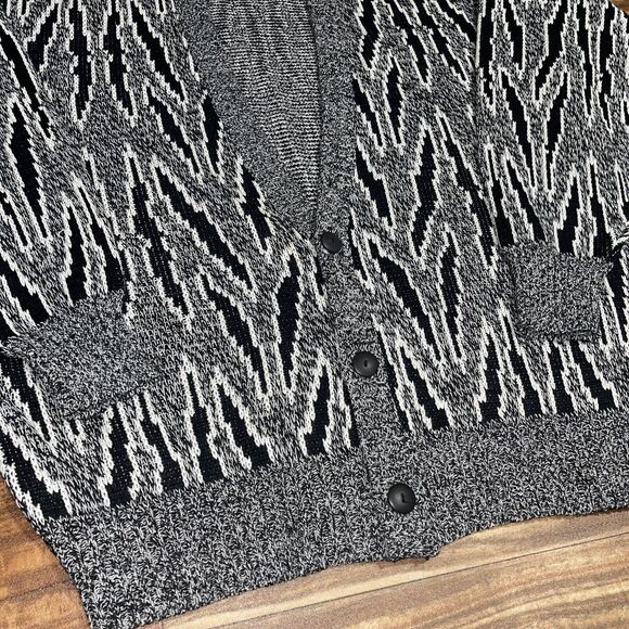 Vintage Nuovo New Forces Mens Large Button Cardigan Sweater Coogi Black Gray - Picture 3 of 11